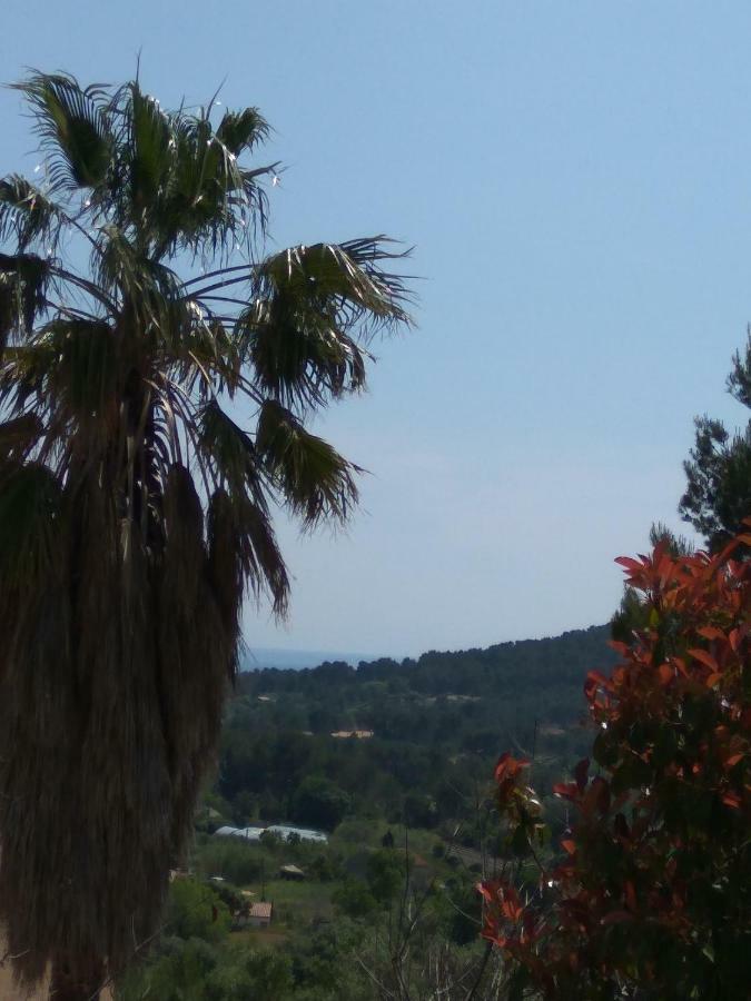 T2 Entre St Cyr Sur Mer Et Bandol Ла Мадраг Екстериор снимка